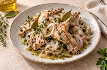Ensalada de conejo en escabeche